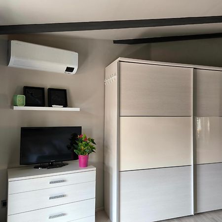 Urban Villa Apartment โอปาติยา ภายนอก รูปภาพ