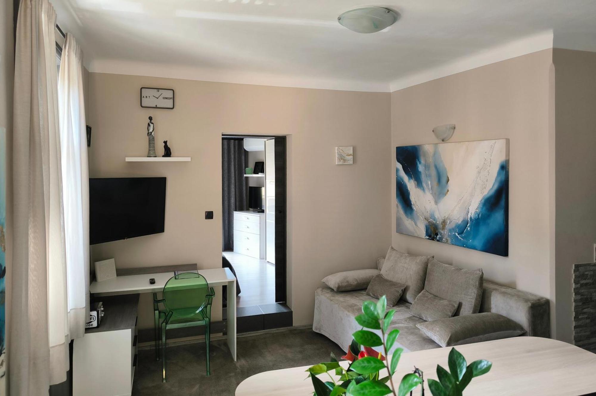 Urban Villa Apartment โอปาติยา ภายนอก รูปภาพ
