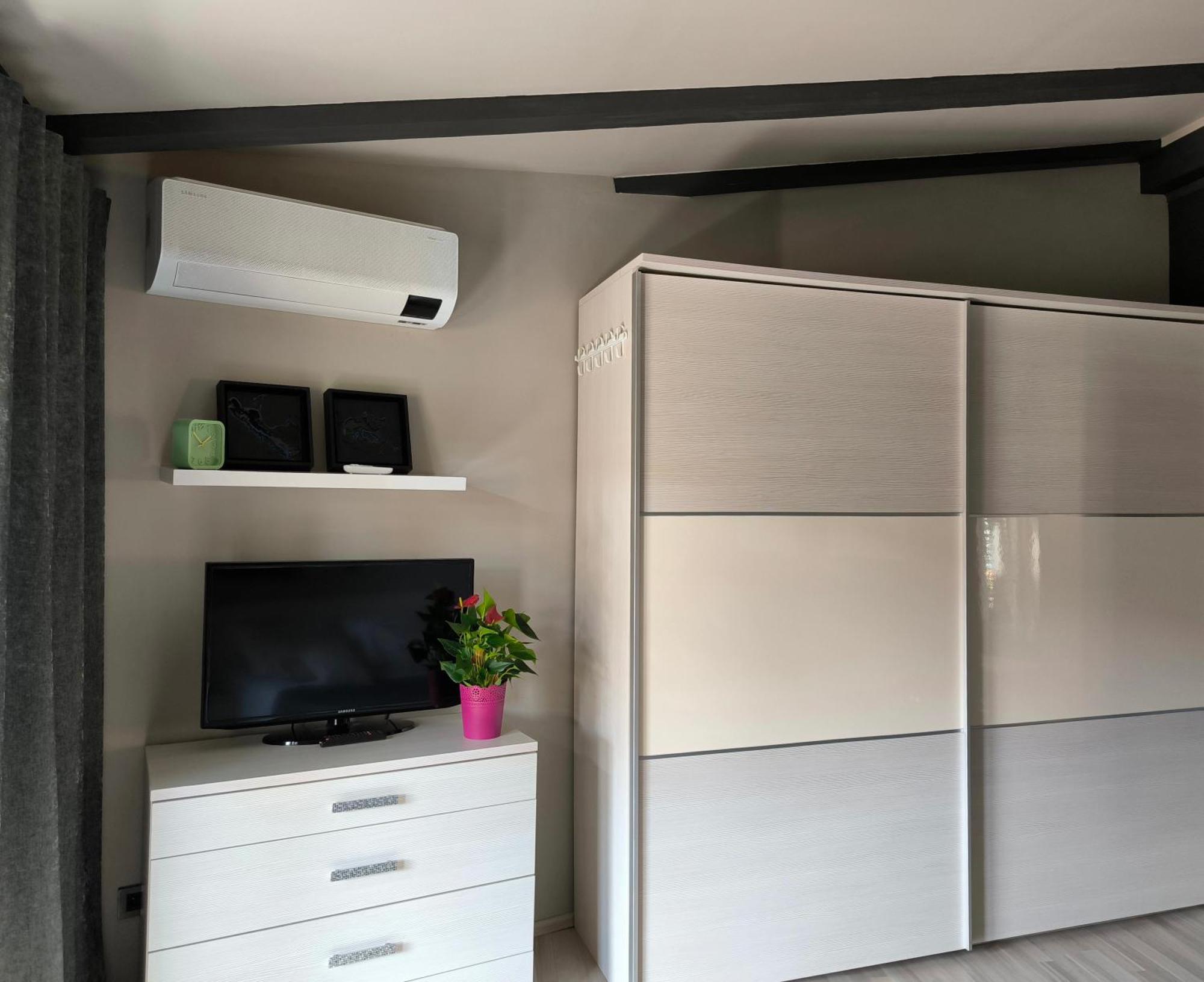 Urban Villa Apartment โอปาติยา ภายนอก รูปภาพ